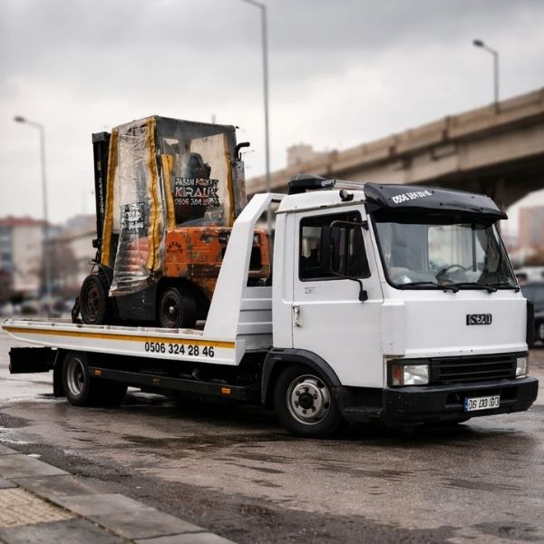 En yakın Çukurambar forklift kiralama hizmetinde kullanılan forklift